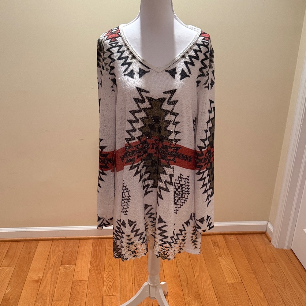 Vocal Zigzag Patterned Long Sleeve Dress Tunic lots of details and sparkle L